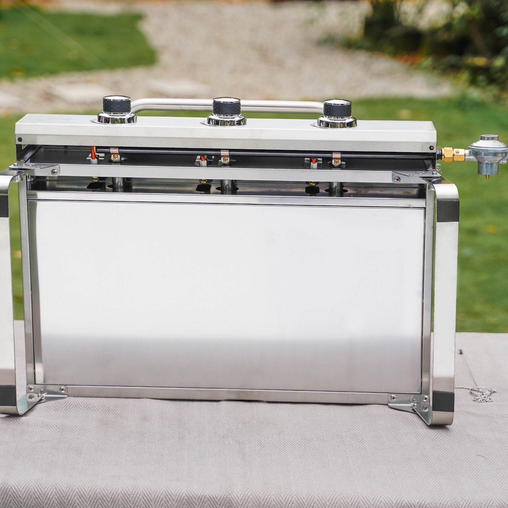 Tabletop Gas Griddle Grill with Lid, 3-Burner