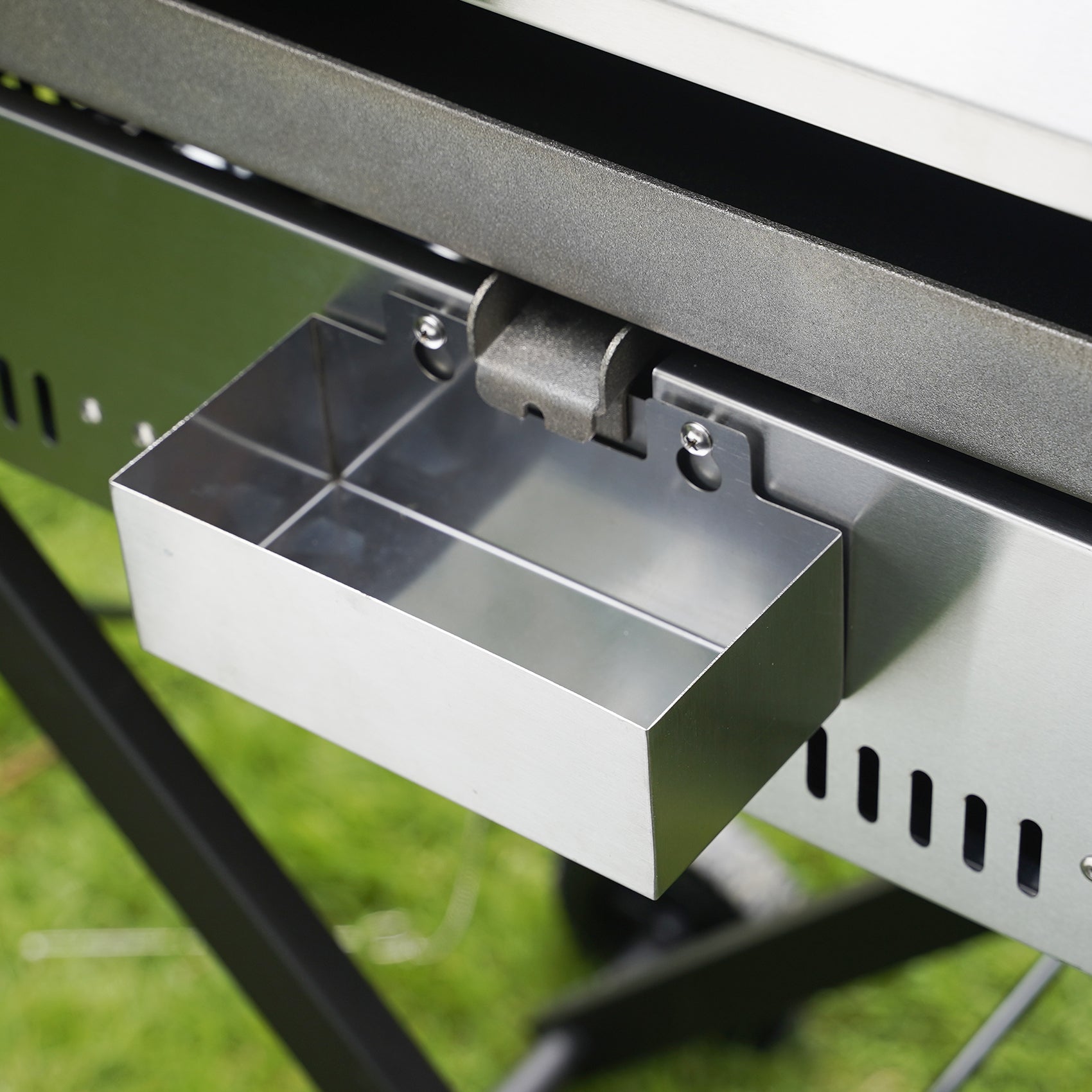 Tabletop Gas Griddle Grill with Lid, 3-Burner