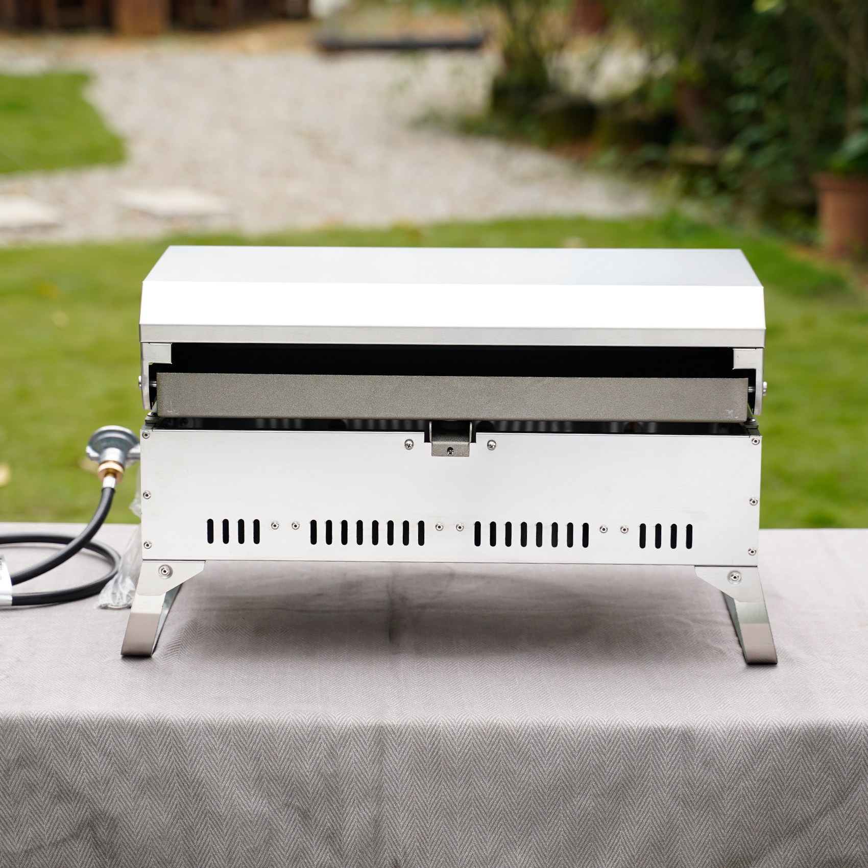 Tabletop Gas Griddle Grill with Lid, 3-Burner